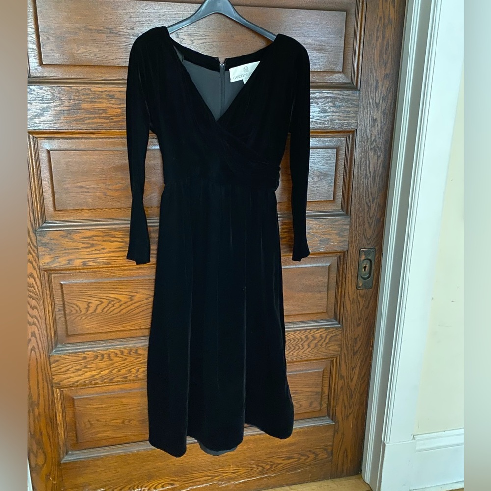 Carolyne Roehm Black Velour Dress